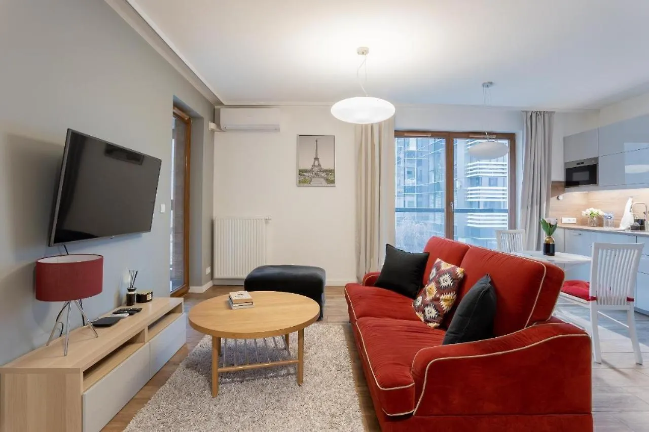 Close-Central Warsaw Apartment - Great Location- Big Luxury Apartment In The Center - 85-5