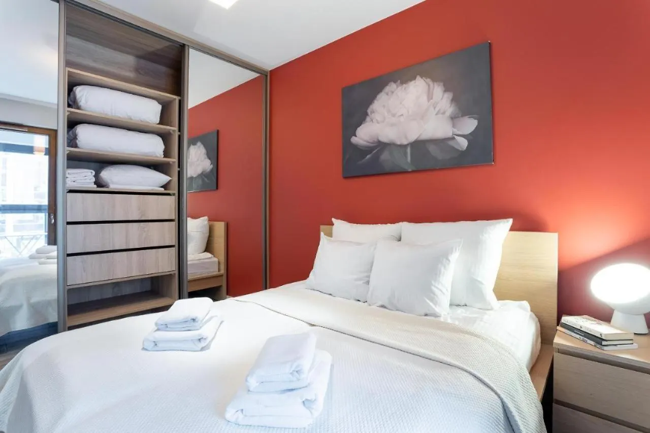 Close-Central Warsaw Apartment - Great Location- Big Luxury Apartment In The Center - 85-5 0*,  Poland