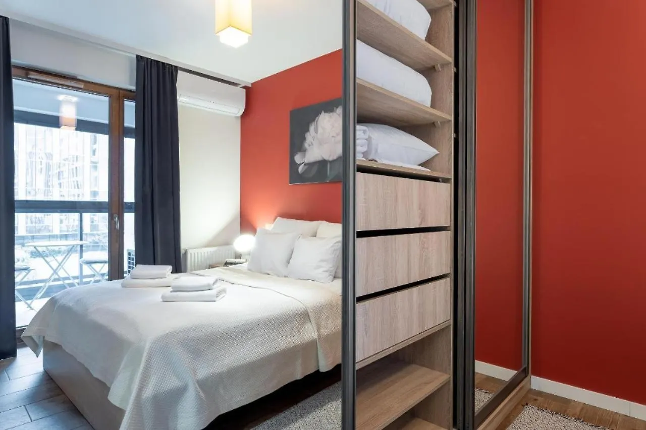 Close-Central Warsaw Apartment - Great Location- Big Luxury Apartment In The Center - 85-5