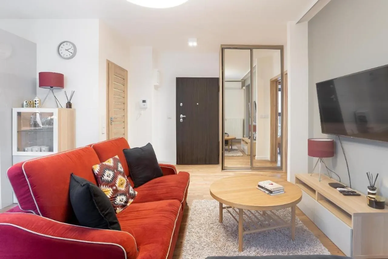 Close-Central Warsaw Apartment - Great Location- Big Luxury Apartment In The Center - 85-5